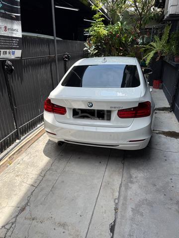 2014 Bmw 320i SPORTS (CKD) 2.0 (A) - 2