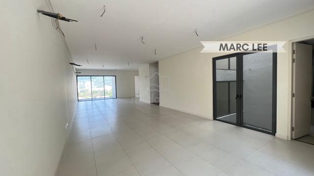 Vilaris Courtyard, Lift, Bigger Land, Gelugor View, Batu Uban, Gelugor 1