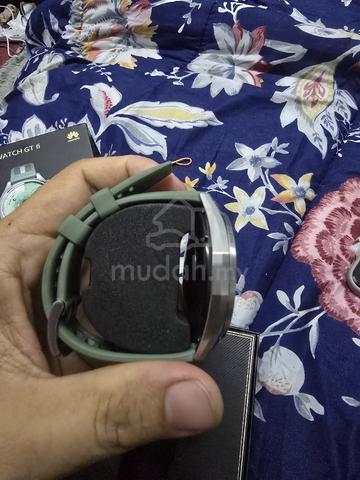 Huawei Gt6  - photo 2 of 4