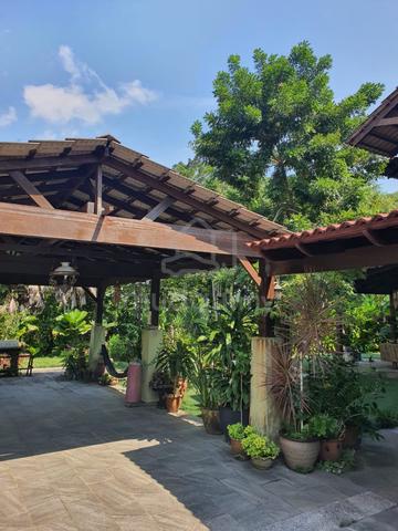 Limited -Corner Hse 2 storey  Taman Bukit Utama Tropicana,Ampang 1