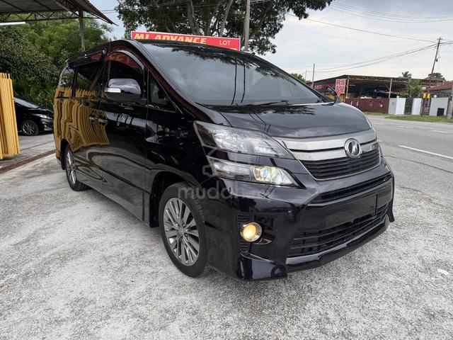 2013 Toyota VELLFIRE 2.4 Z GOLDEN EYES FACELIFT - 2
