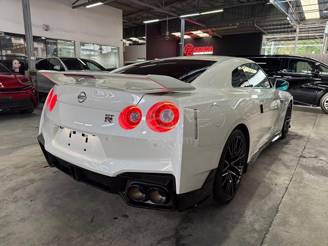 2023 Nissan GT-R 3.8 BLACK EDITION R35 (A) - 4