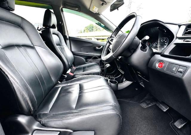 -2018-Honda BR-V 1.5 V-Spec (A) P/Start - 4