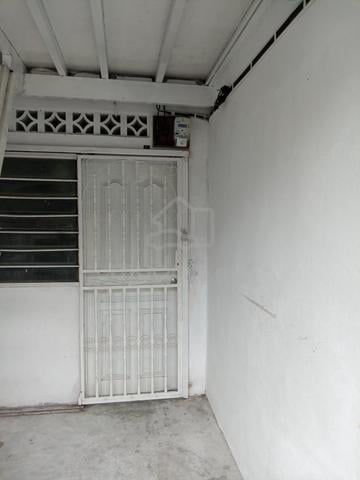 Bilik untuk disewakan 1