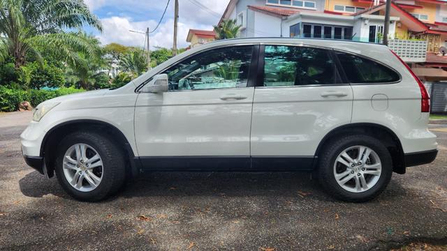 2011 Honda CR-V 2.0 i-VTEC FACELIFT (A) - 4