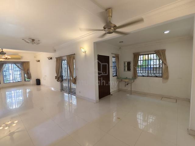 Below Bank Value Renovated Semi D Equine Park Bandar Putra Permai 1