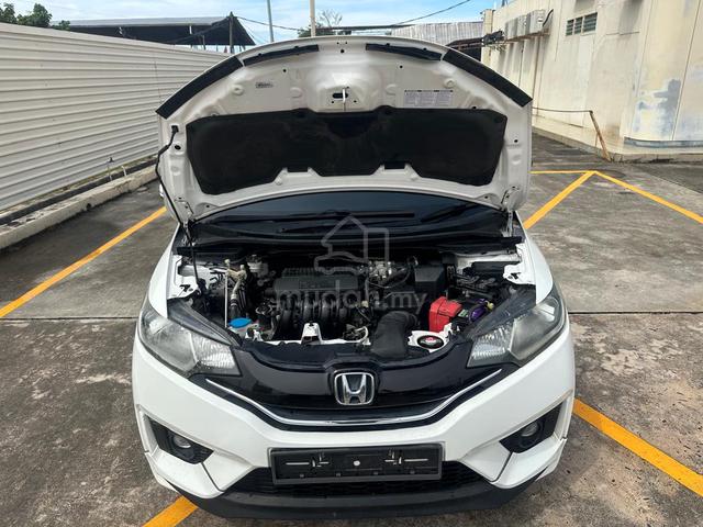 2015 Honda JAZZ 1.5 V (A) - Free Warranty 3 Tahun - 3