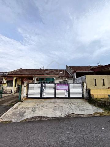 STRATEGIC LOCATION 1 Storey Terrace, Taman Muzaffar Shah, Ayer Keroh 1