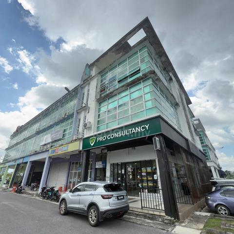 Prime city centre corner unit Satok 3 storey facing main road 1