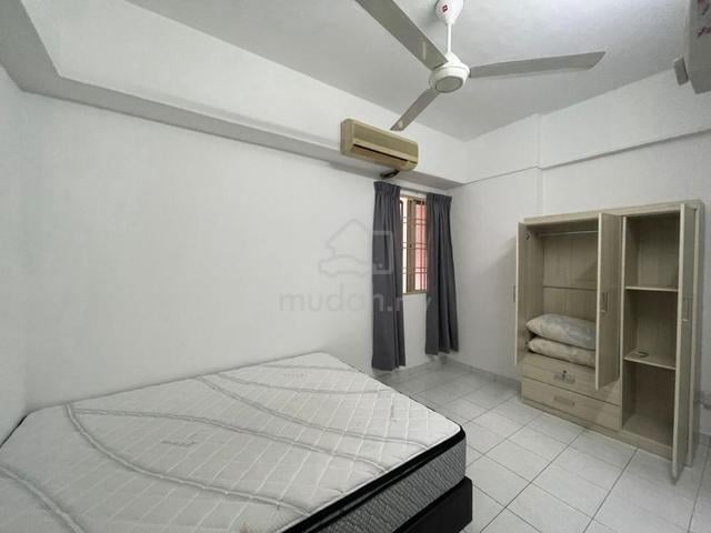 Bangi Kajang Apartment Dahlia Bilik Queen sekali perabot 1