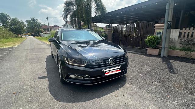 2019 Volkswagen PASSAT 1.8 TSI COMFORTLINE (CKD) - 1