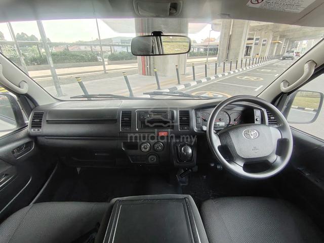 2017 Toyota Hiace 2.5 (M) Panel Van - 5