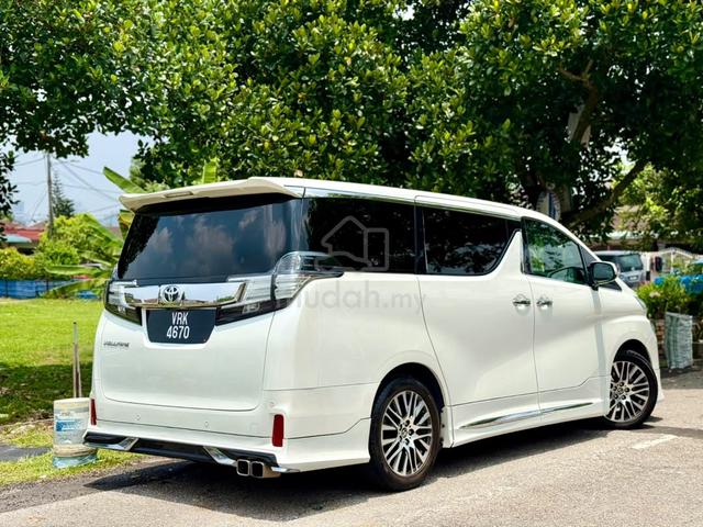 ON THE ROAD 2017 Toyota VELLFIRE 2.5 ZG - 5