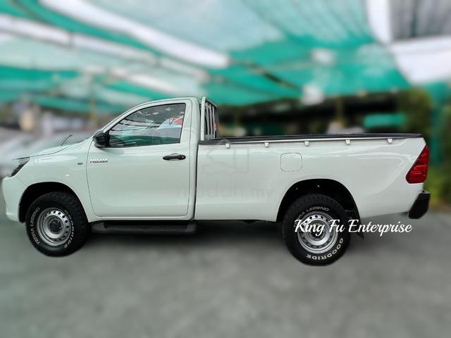2017 Toyota HILUX 2.4 VNT MY16 AN120 (M) - 3
