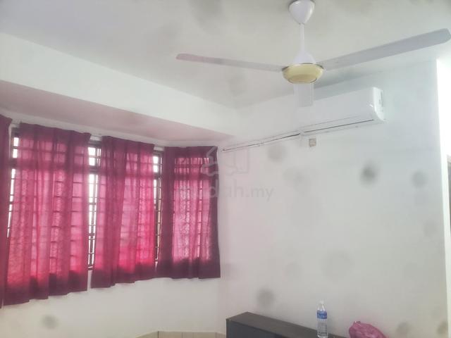 Master Room 1
