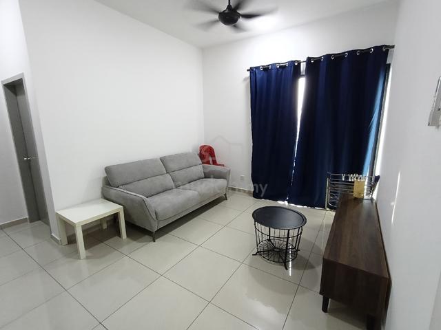 Wifi & Utilities Included| Female Only| Fully Furnished Master Bedroom 1