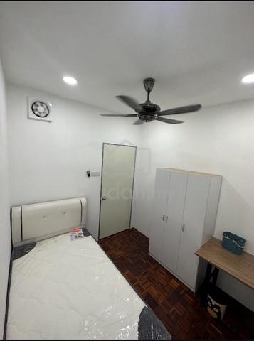 Affordable Single Room for Rent | Walking Distance to UTAR Sungai Long 1