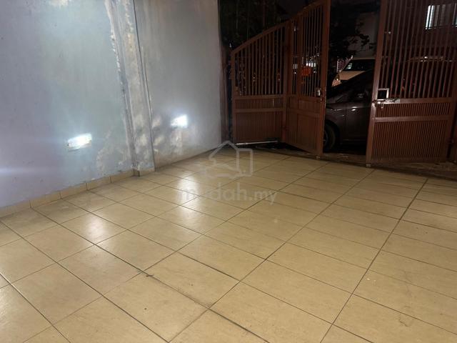 [Partially Furnished] Teres 2 1/2 Tingkat @ Jalan Rejang, Setapak 2