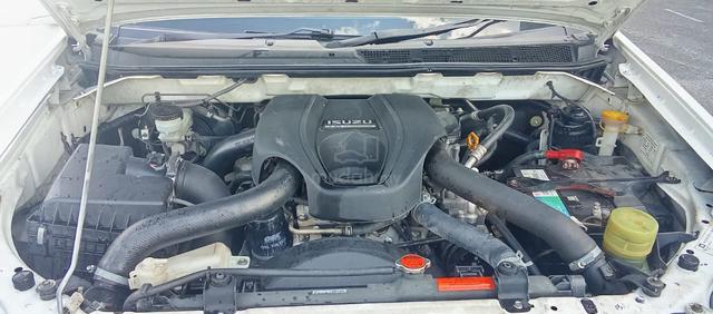 2014 Isuzu D-MAX Single cab 2.5 4X4 manual - 4