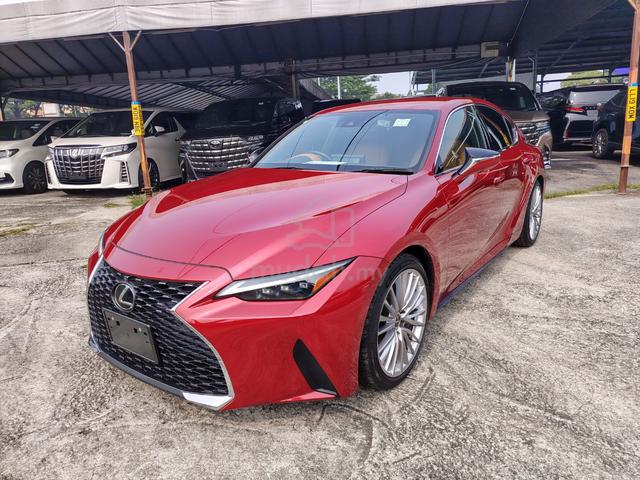 2022 Lexus IS300 2.0 Version L 16,000km Grade 4.5B - 2