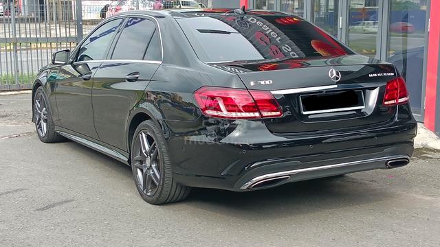 2015 Mercedes Benz E300 BLUETEC HYBRID (CKD) 2.1 - 3