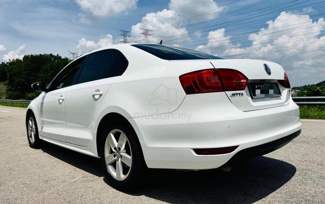 -2014-Volkswagen JETTA 1.4 TSI (A)Loan /Cash - 2