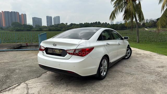 2010 HYUNDAI SONATA 2.0 GLS Masih Boleh Loan Lagi! - 5