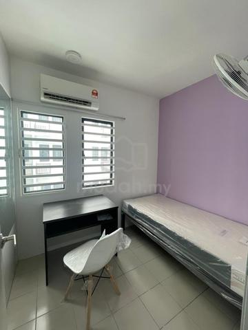 Uni Suites 1