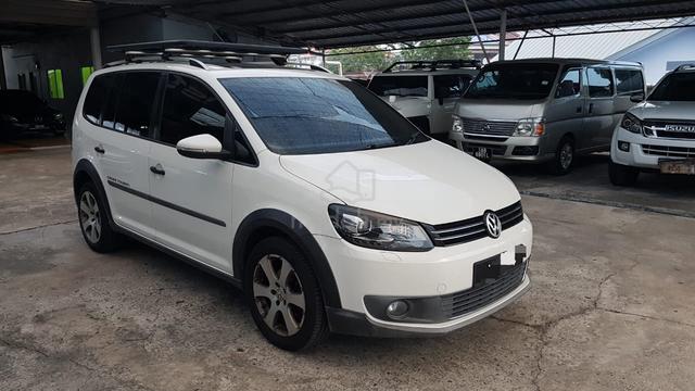 2013 Volkswagen TOURAN 1.4 (A) - 2