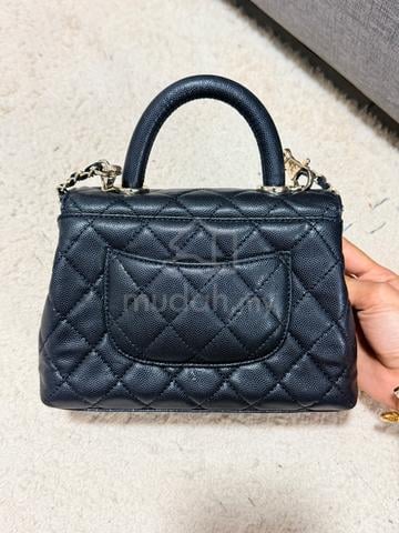 Carousel Image