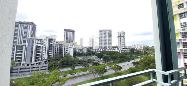 The Domain 5  Service Residence 1
