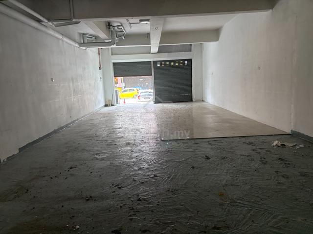 Ground Shop Lot ( Office ) Lestari Perdana LP 7 Kinrara uptown Equine 1