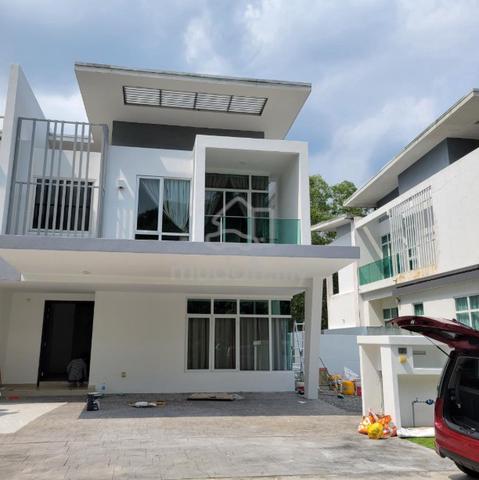 BELOW MARKET Clover Garden Residence SEMI D Lepironia Cyberjaya 1