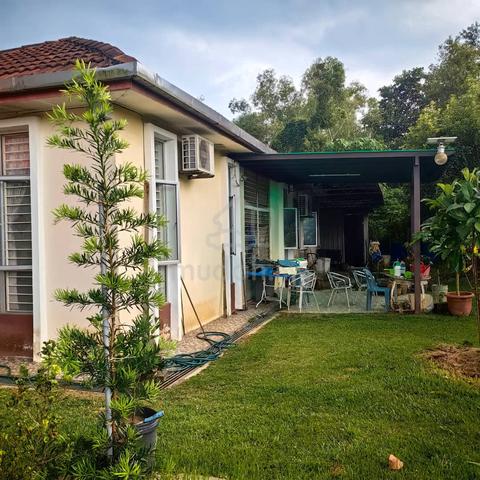 Mahkota Hill Corner Big Land 6695 sf Facing Open Area Below Market 1
