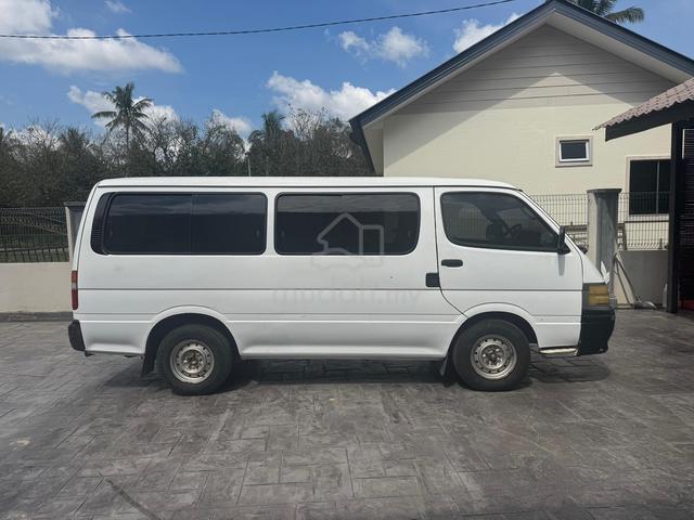 Van Toyota Hiace 2.5 Disel untuk di Jual - 1