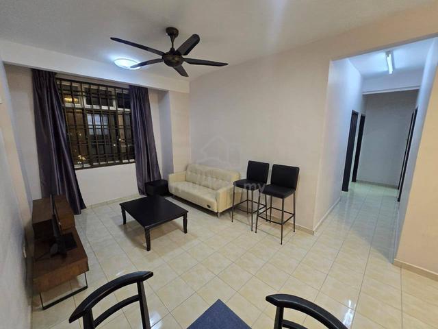 Indah Court Apartment (Bukit Indah) 1