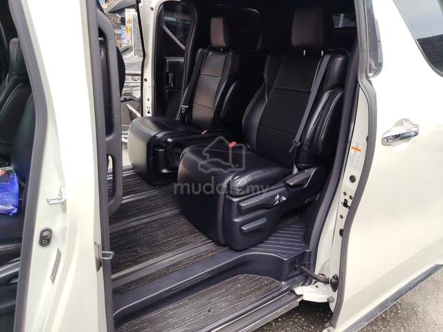 2021 Toyota ALPHARD 2.5 S TYPE GOLD II (A)156K 21 - 4