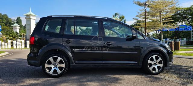 2012 Volkswagen TOURAN 1.4 (A) - 4