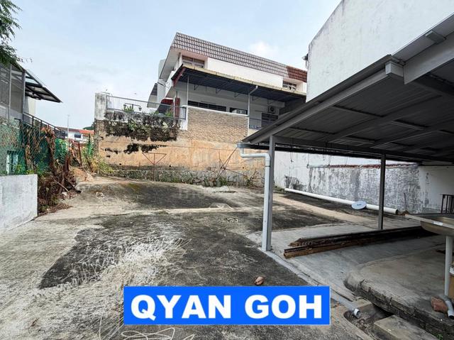 Office-AT LEAST 10 Car Parks & BIG 2 Storey Semi D -Greenlane 1