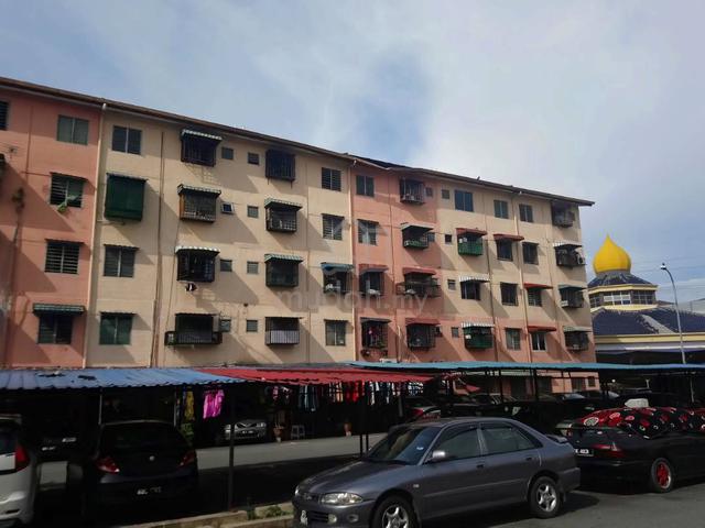 Flat Puchong Permai 1