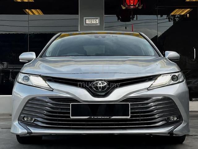 2019 Toyota CAMRY 2.5 V (A) mileage only 24k - 2
