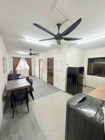 Apartment Lestari (Damansara Damai) 1