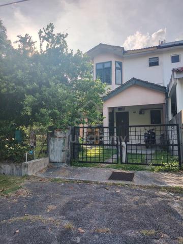 Bilik Single - Rumah Teres Saujana Puchong 1