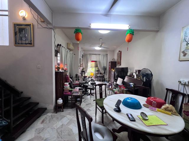 2 Storey House in SS23 Taman Sea Petaling Jaya Freehold Gated Guarded 1