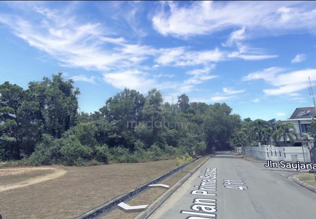 Superb Location - Bungalow Lot 6850sf in kajang 1