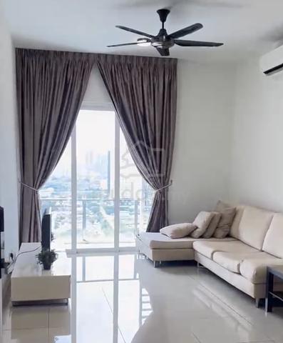Clarita Tower @ Eco Sky 1