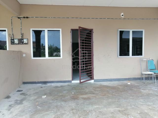 Rumah untuk disewa Teluk Panglima Garang 1