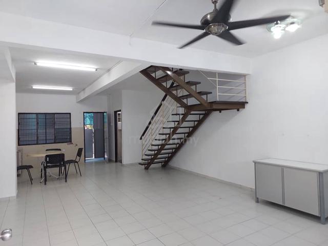 Tmn Scientex Kelapa Sawit 3Bed 3bath / kulai 1