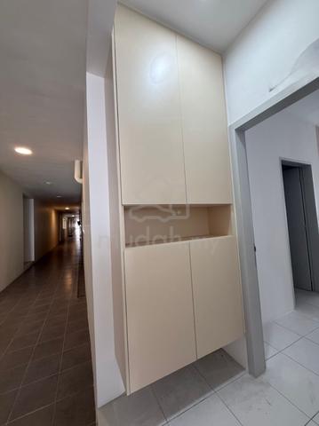 Residensi Sateria 1