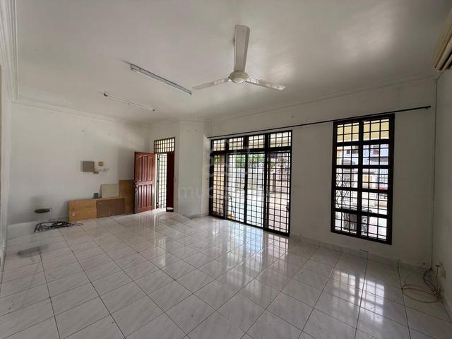 Taman Perling Double Storey Semi Detached House 5bed Johor Bahru 1